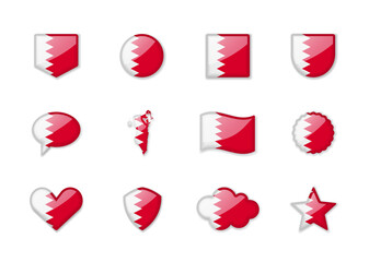 Obraz premium Bahrain - set of shiny flags of different shapes.