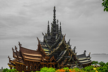 Obraz premium サンクチュアリオブトゥルース（タイ王国チョンブリー県）