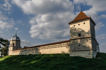Fototapeta na wymiar Lyubchansky castle in the village of Lyubcha, Grodno region, Belarus