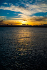Fototapeta premium Beautiful colorful seascape. Sunset on sea.