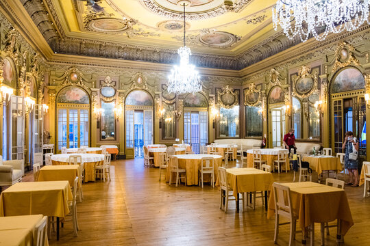 Luxury restaurant in LIsbon