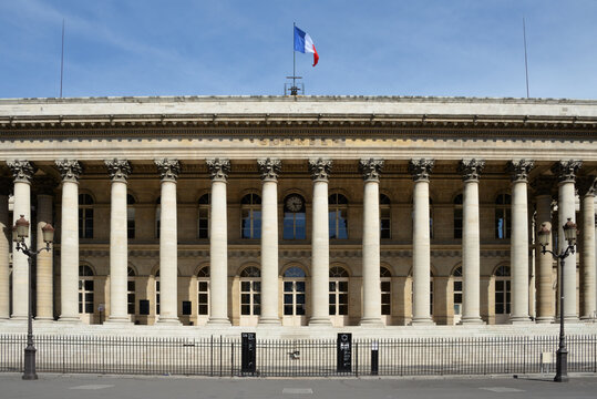 Palais Brongniart, siège de la bourse de Paris – Paris stock exchange in France
