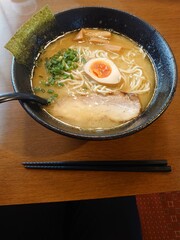 有名なお店の塩ラーメン