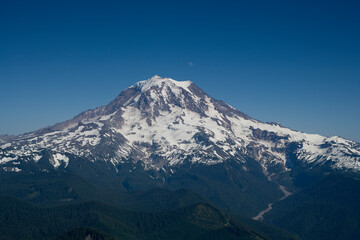 Fototapeta na wymiar Mount Rainier Washington USA