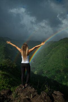 Hawaii Hiking Rainbow