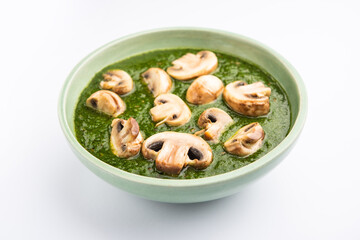 Palak Mushroom is an Indian curry dish