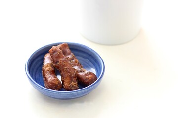 カリントウ