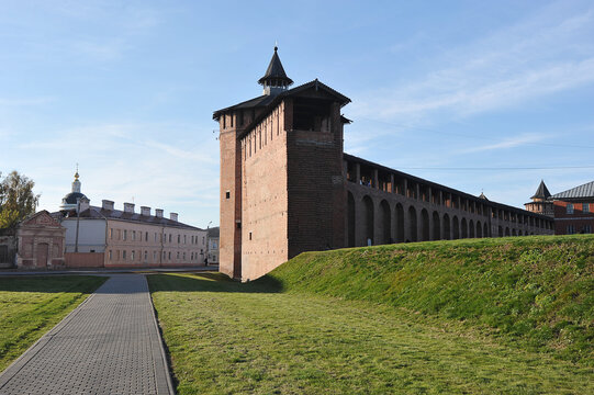 the remains of a brick fortress wall in Kolomna