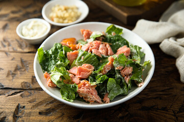 Salad with smoked salmon