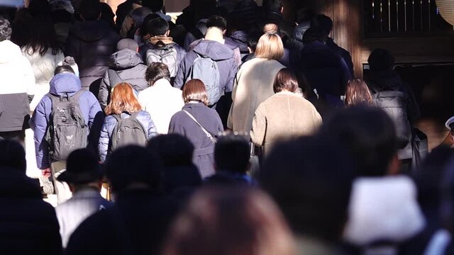 元旦　初詣　明治神宮　2022年1月1日　スーパースローモーション