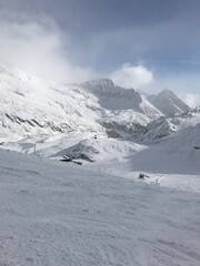 Fototapeta na wymiar Beatiful snow mountains