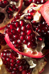 Raw Red Organic Pomegranate Seeds