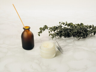 ナチュラル　オーガニック　コスメ　クリーム