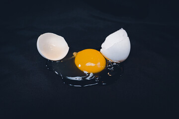 egg on black