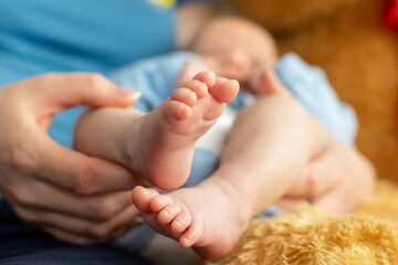 newborn feet