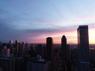Fototapeta na wymiar Aerial Photo of Chicago at Dusk