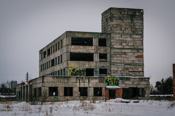 abandoned building