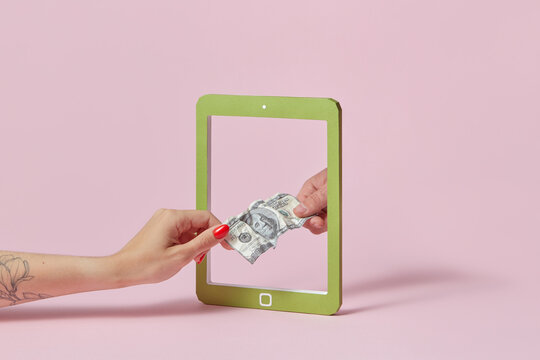 People holding dollar