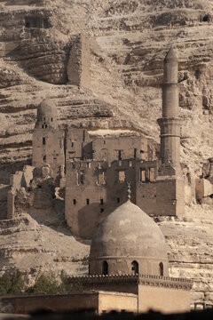 Ruined Sufi Tomb Complex