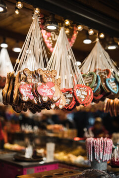 Gingerbread bears and hearts on a German X-mas Market