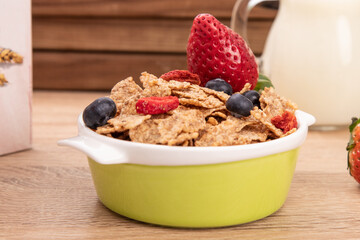 bowl of cereal and fruit