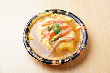 天津飯　中華料理