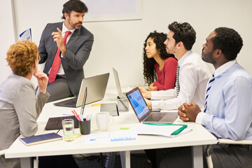 Consultant and business start-up team in consulting meeting