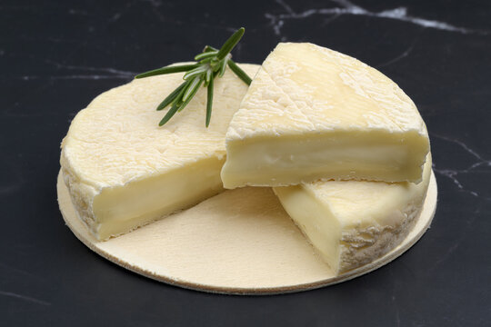 fromage de brebis &agrave; p&acirc;te molle faible mati&egrave;re grasse