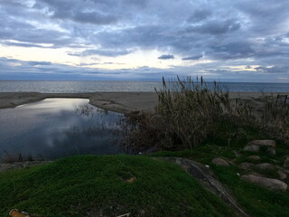 Slonce wstaje nad Sardynia.