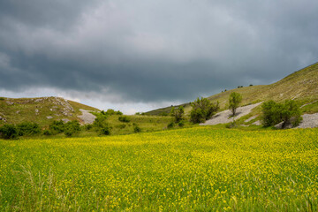Fototapeta premium Mountain landscape at Gran Sasso Natural Park, in Abruzzo, Italy