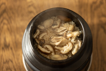 牡蠣釜飯　牡蠣の炊き込みご飯