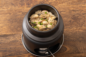 牡蠣釜飯　牡蠣の炊き込みご飯