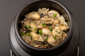 牡蠣釜飯　牡蠣の炊き込みご飯