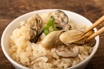 牡蠣飯　牡蠣の炊き込みご飯