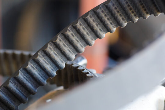 Timing Belt Auto Parts.replacing the timing belt in the engine