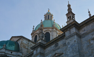 Fototapeta na wymiar Il Duomo di Como in Lombardia, Italia.