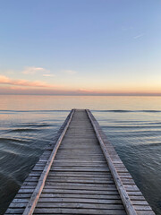 Obraz premium tramonto sul pontile
