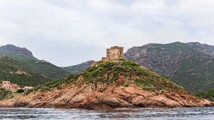 Fototapeta na wymiar old castle on a hill in corsica