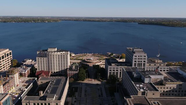 Drone Over Downtown Madison Flying Towards Lake Monona (Push In Slowly)