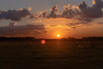 atardecer en el campo 