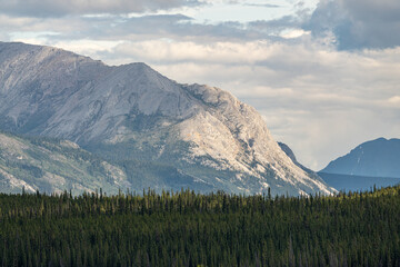 Fototapeta premium Stunning northern Canadian landscape in Yukon Territory in arctic Canada with wilderness landscape view. 