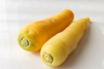 黄色い人参の写真
