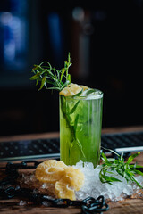 
non-alcoholic tarragon lemonade