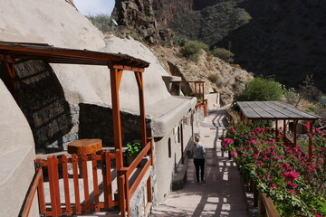 Dorf mit Höhlenwohnungen im Barranco de Guayadeque auf Gran Canaria