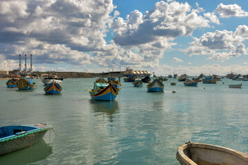 Fototapeta na wymiar Port morski Malta2