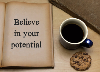 Believe in your potential - obrazy, fototapety, plakaty