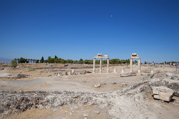 2021-09-03 11:57 Turkey, ruins of the ancient spa town of Hierapolis (2nd century B.C)