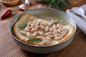 zuppa di fagioli e pane