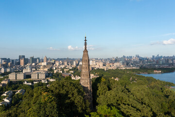 Fototapeta premium city skyline in hangzhou china