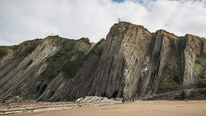 From the Basque Country to Asturias, the north of Spain opens onto the Bay of Biscay, while to the north-west Galicia marks the entrance into the waters of the north Atlantic.